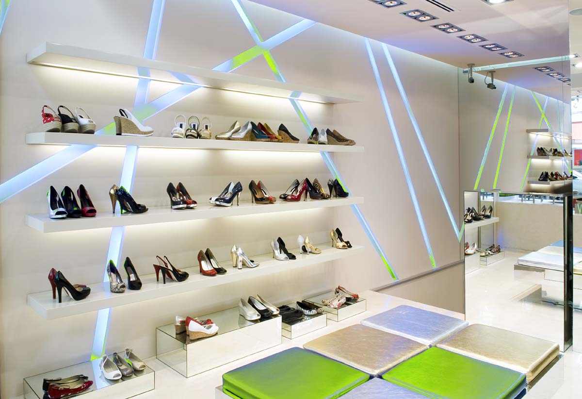 Retail Lighting Solutions for Shops & Stores 2026: A Wholesale Buyer's Field Guide Shoe store LED lighting showcase